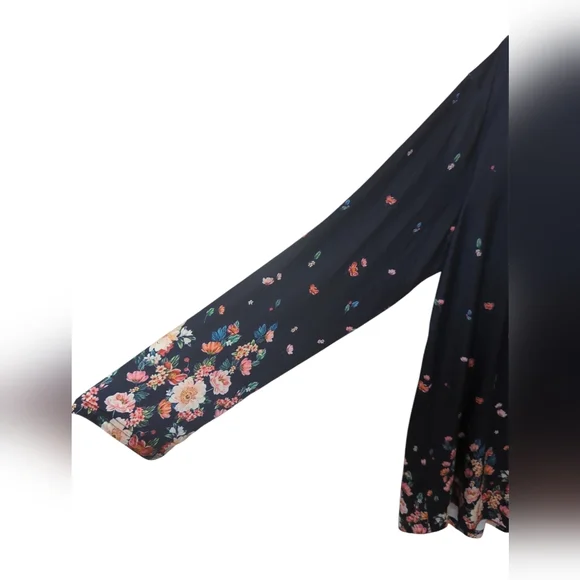 AMCLOS Navy Blue Womens Plus Size Top Size 4XL. - Picture 2 of 8